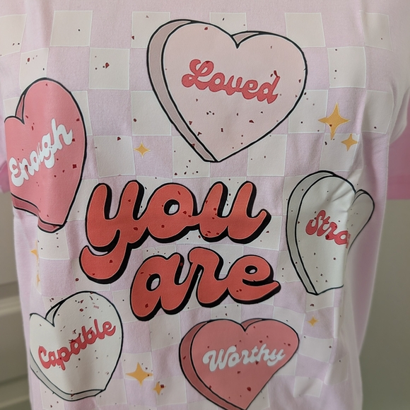 Valentine's Day Graphic Tee Candy Hearts Empowerment 100% CottonSize Small NWOT - Picture 5 of 12
